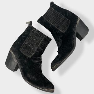 VELVET WESTERN BOOTS - SIZE 10US